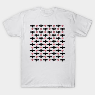 Cute Halloween Bats And Hearts T-Shirt